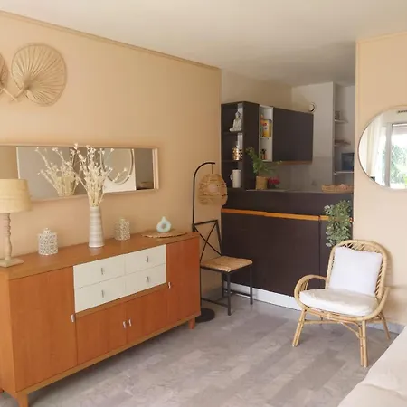 Mas De Tanit Le Sidon Apartmán *